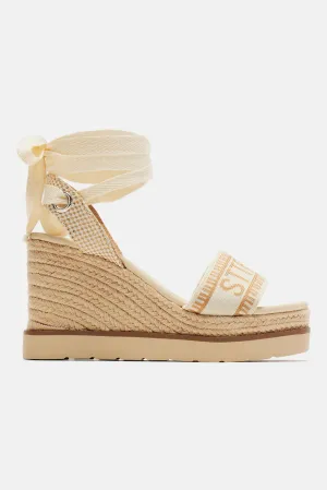 Any Time Any Place Wrap Up Wedges - Off  White/combo