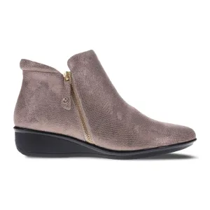 Revere Damascus Ankle Boot (Women) - Champagne Angle