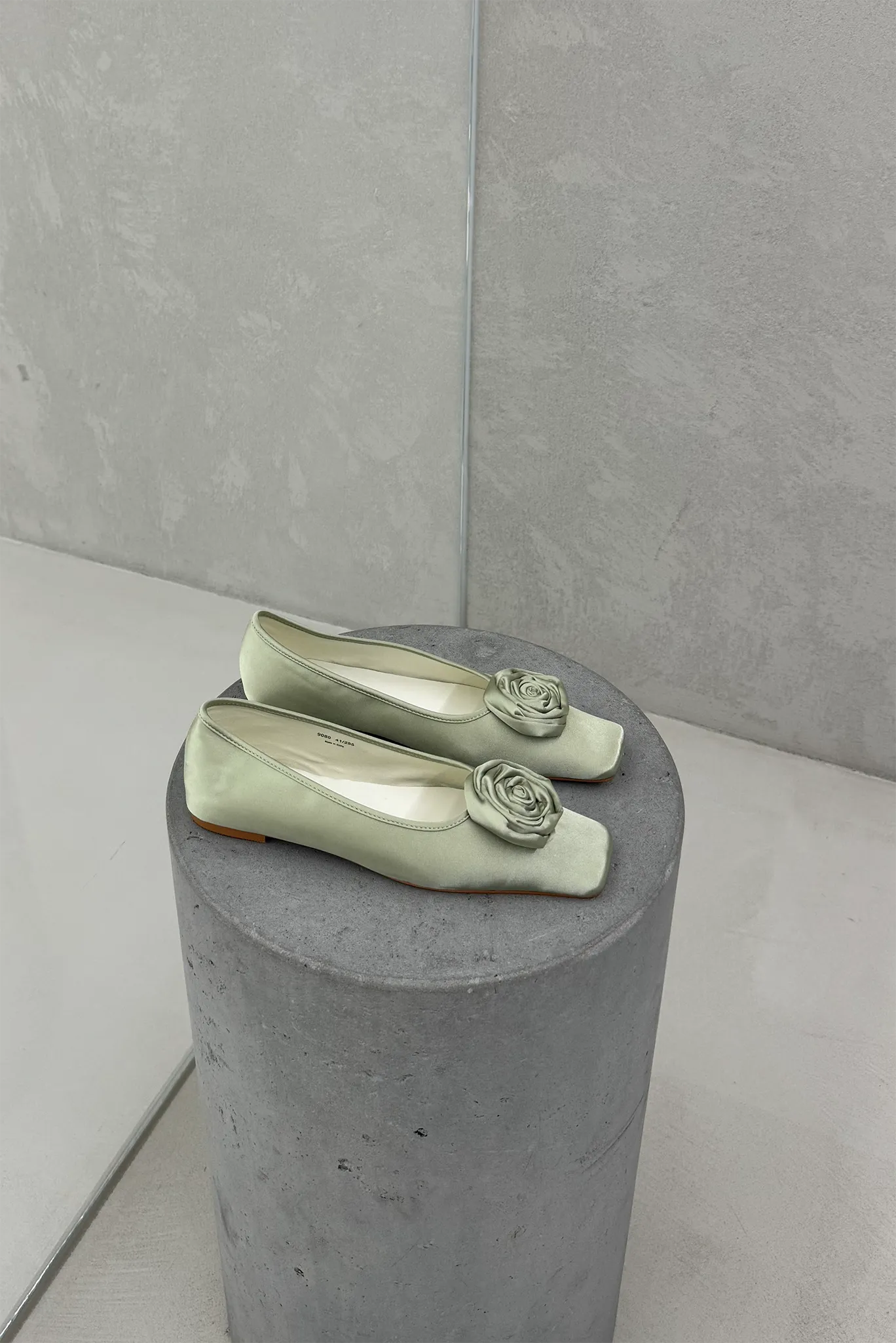 Rose Square Toe Flats - Green