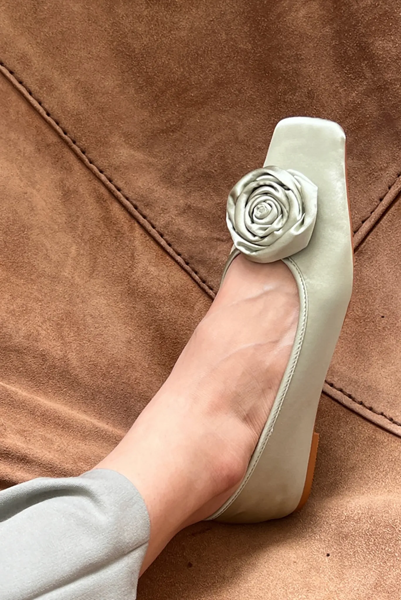 Rose Square Toe Flats - Green